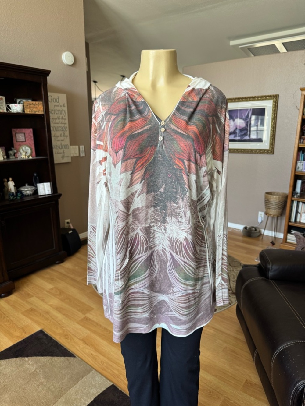180 lightweight multicolored long sleeve Vneck hoodie-size XL